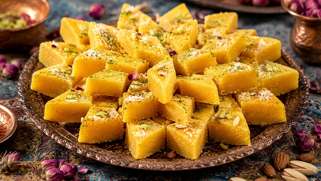 طرز تهیه لوز زعفرانی یزدی